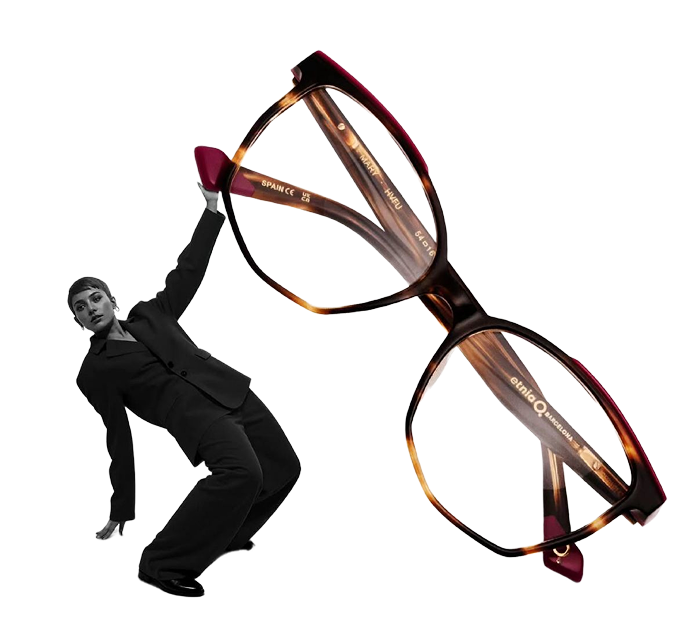 Man wearing aviator sunglasses